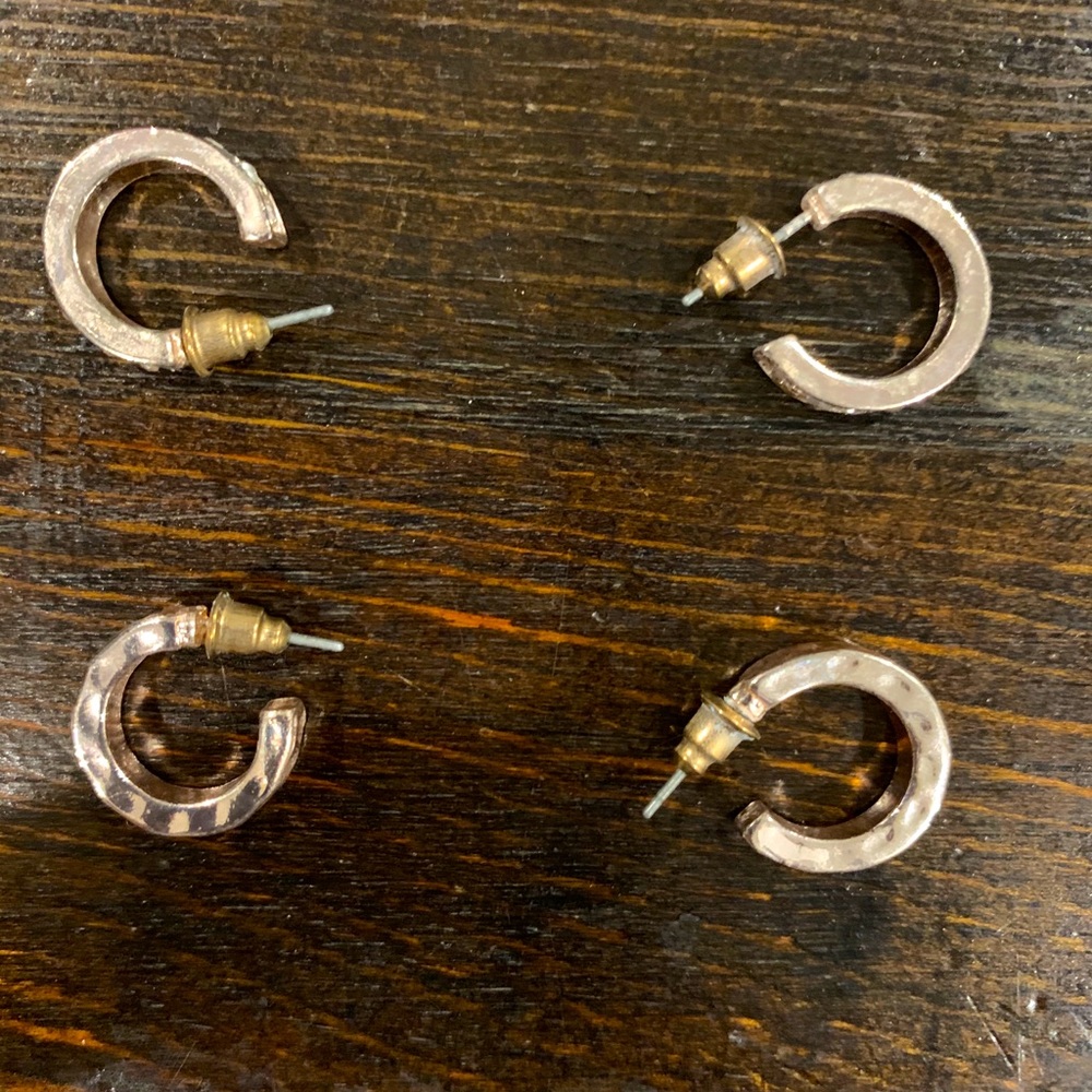 Simple hoop earrings
